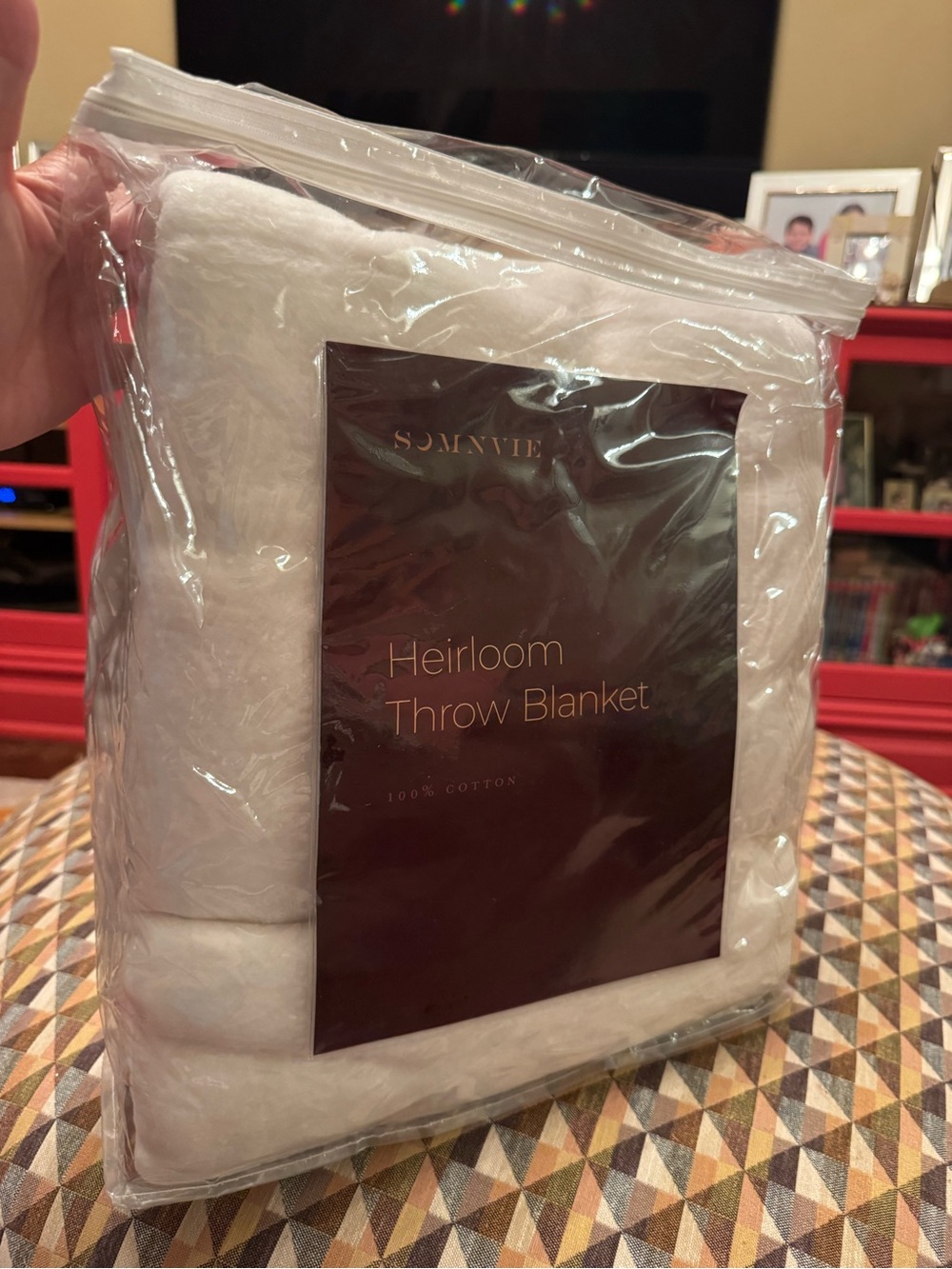 NWT Somnvie White Heirloom Throw Blanket - Soft Cotton - 50x70 inch size